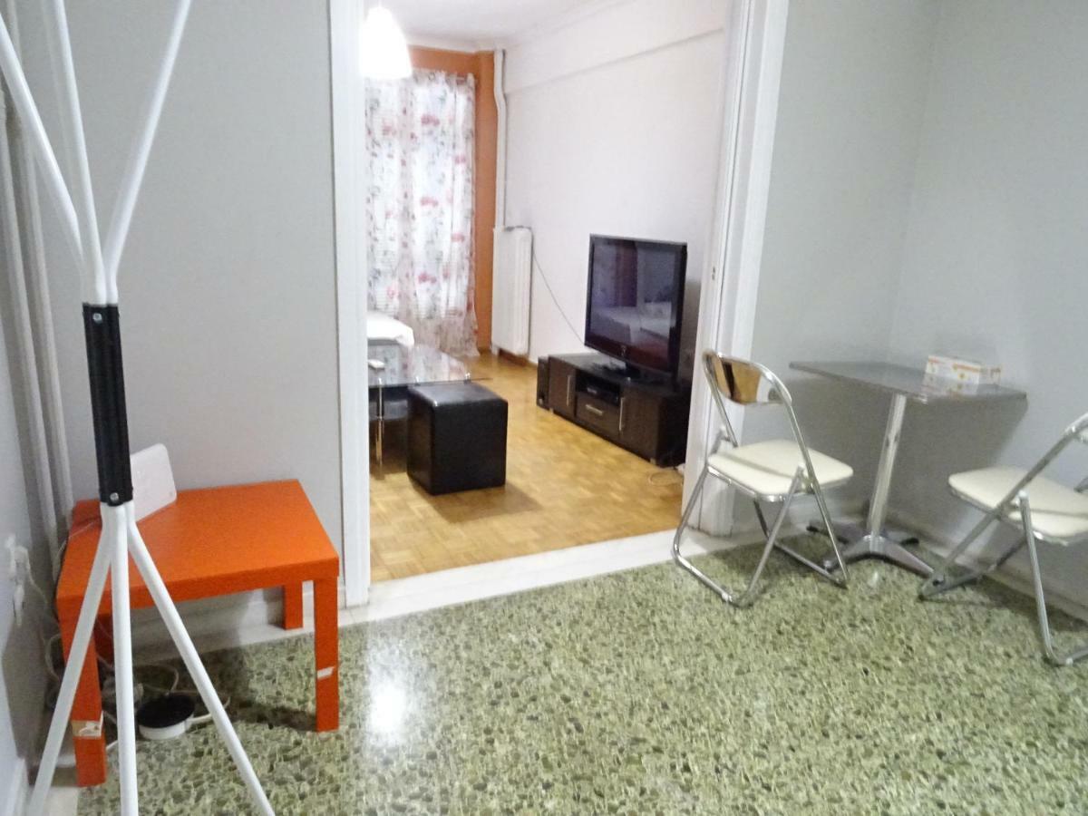 Down Town Comfort Apartment Athens Ngoại thất bức ảnh