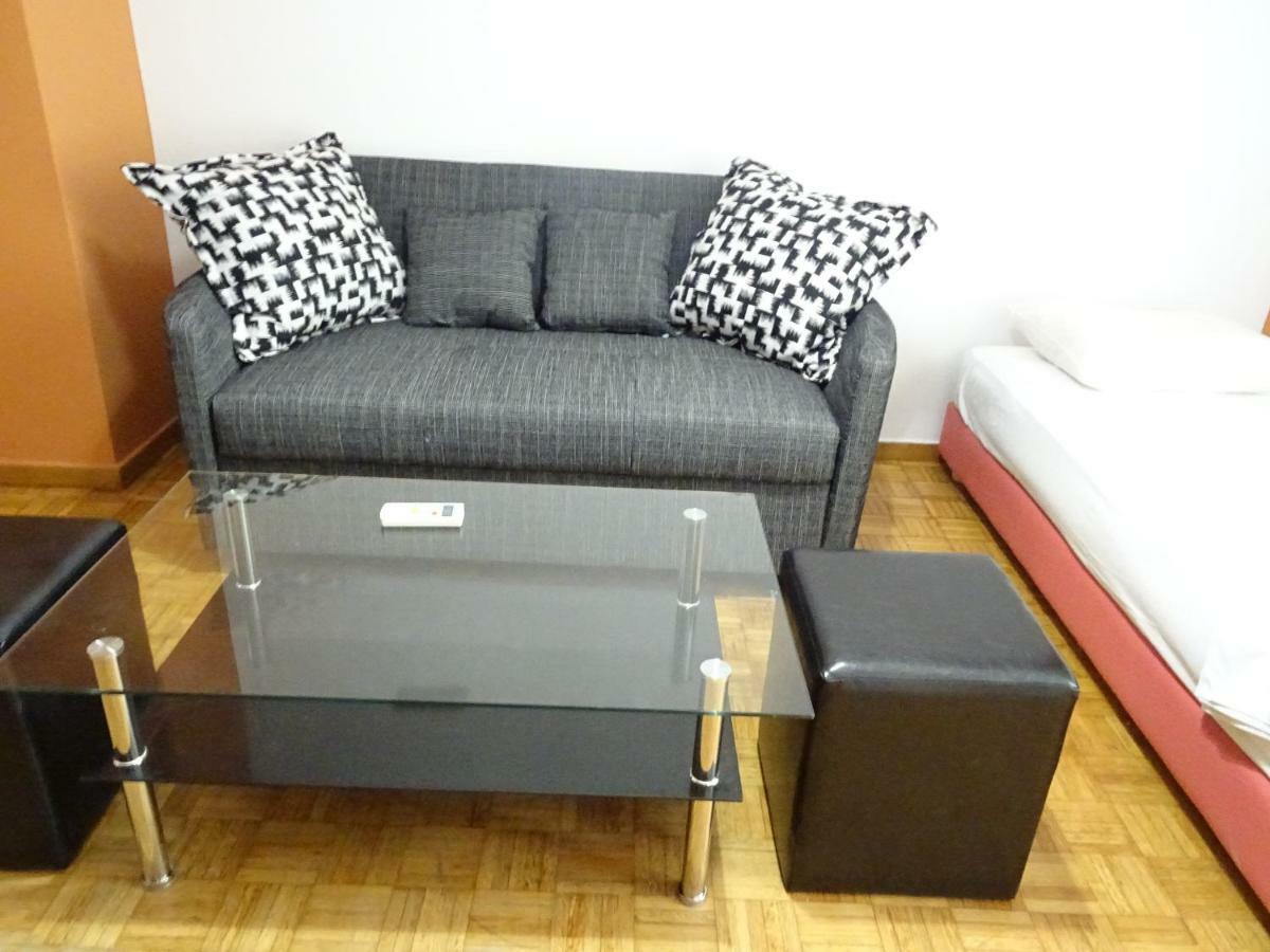 Down Town Comfort Apartment Athens Ngoại thất bức ảnh