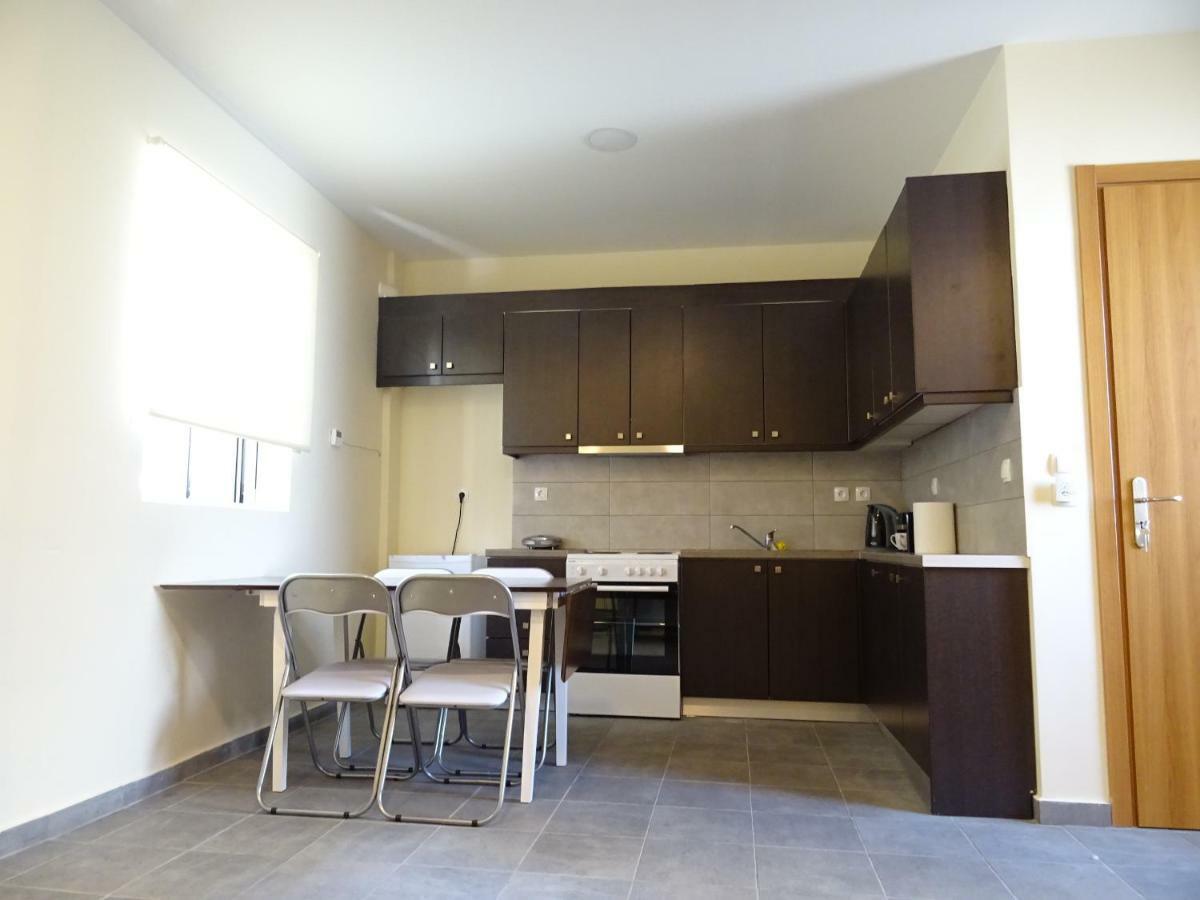 Down Town Comfort Apartment Athens Ngoại thất bức ảnh